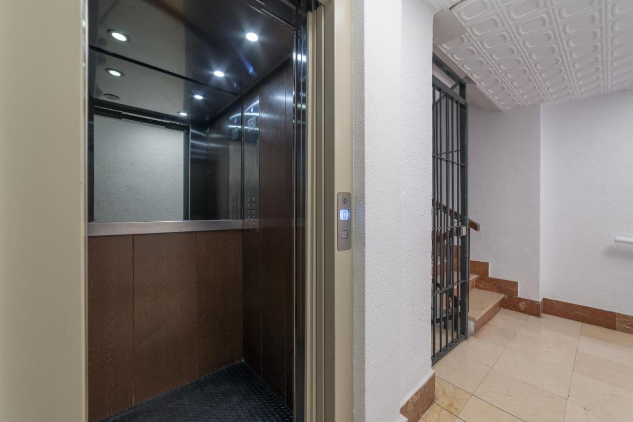 Suite Homes Penthouse Capuchinos Málaga Exteriör bild
